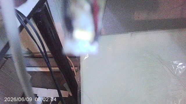 Обзор и включение самодельного односветодиодного фонарика-ночника