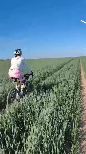 Бальга, велоледи на велосипеде смотреть онлайн