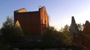 Развалины недостроенного дома культуры в Никологорах. Архив 2015 год