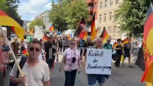 «Германия не получит моих сыновей для войны»; «Население сыто по горло»: в Берлине сегодня прошел мн