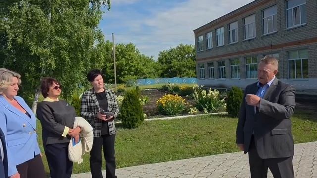 Панков жителями и учителями Романовского района обсудили летний отдых детей