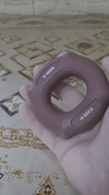 Эспандер кистевой Fitfilip EAR, нагрузка 40-50 кг