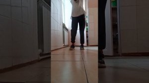 в школе