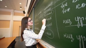Правительство Югры расширило меры поддержки для семей с детьми и участников СВО