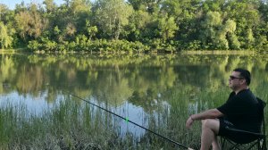 Тихая одиночная рыбалка | Надувная палатка, костёр, ночная рыбалка и отличный улов
