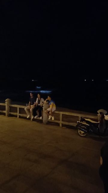Магия ночного Нячанга: танцы у моря ✨