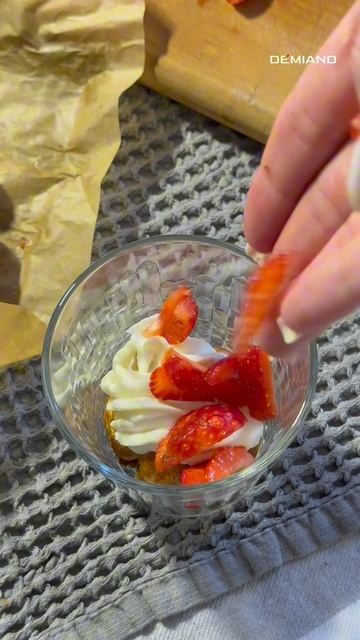 Трайфлы с профитролями 😋