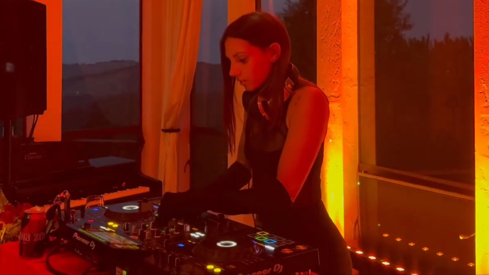 Margo Chi - Love House Party DJ Set • House Melodic House • Live Birthday Mix смотреть онлайн