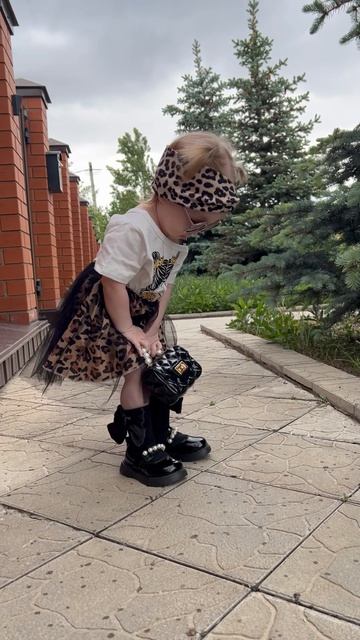 Деловая🙈