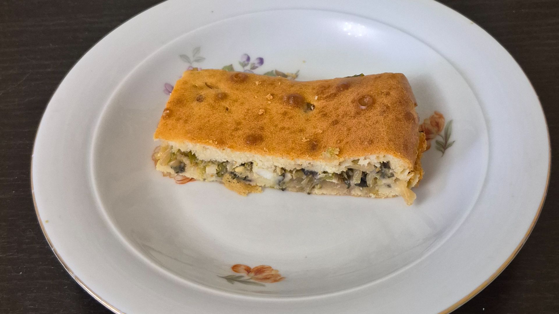 Новости из кухни. Пирог заливной с капустой на кефире. смотреть онлайн