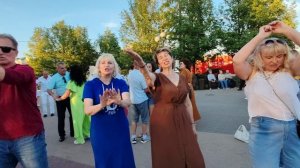 7 июня. Тополиный пух...