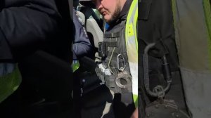 Очередное видео «ласковой» могилизации из Киева.На этот раз прохожие не позволили мобилизовать мужчи