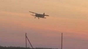 Момент аварийной посадки самолета Ан-2 засняли в Краснодарском крае