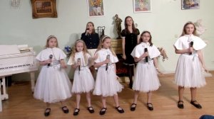 «ГОЛУБИ» (Е.Суслин,Г.Белкин) - поют Мария и София Масленниковы и «Самые Небесамые»