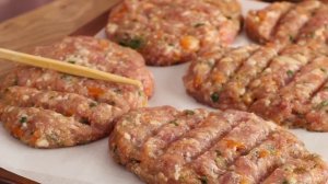Подслушала рецепт вкусных котлет, у знаменитого повара и теперь родные просят готовить только так