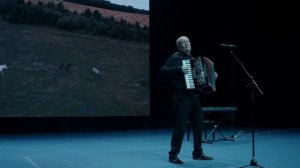 БОЖЕ! Как он ПОЁТ! Мурашки по коже!