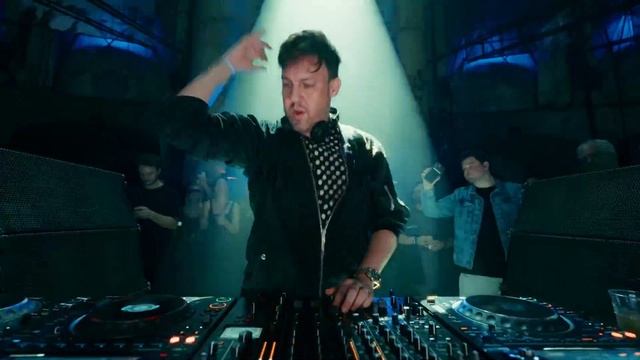 Maceo Plex at Awakenings ADE Sunday Closing 2024 смотреть онлайн