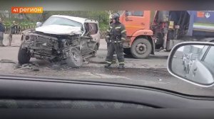 АВАРИЯ С УЧАСТИЕМ ДЖИПА И САМОСВАЛА ПАРАЛИЗОВАЛА ДВИЖЕНИЕ НА ТУНДРОВОЙ В ПЕТРОПАВЛОВСКЕ
