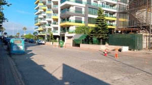Прогулка недалеко от отеля Green peace hotel.