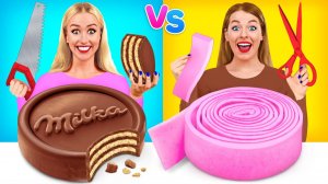 Жевательная Резинка vs Шоколадная Еда Челлендж  Битвы с едой