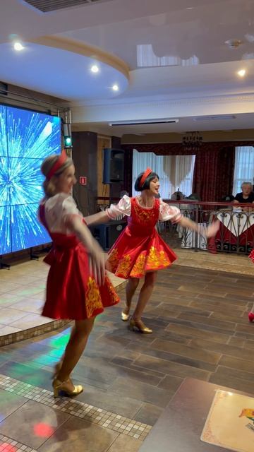 Живые песни сегодня в Старом Пловдиве в Питере #inessa #русскийсарафан #русскаямузыка