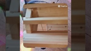 1000061440.mp4 (Собака смотрит на лайфхаки при укладке пола из фанеры на 2-ом этаже в доме А-фрейм)