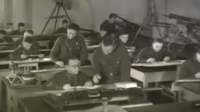"ЗИС-3"--Пушку которую запретили, но генеральный конструктор Грабин ослушался.