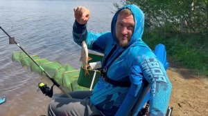 Три часа перезабросов и 4 хвоста в садке. Рыбалка на фидер
