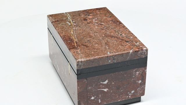 Ларец из креноида прямоугольный 110*75*50мм. 1310707