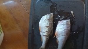 Жаренная  мелкая речная рыба