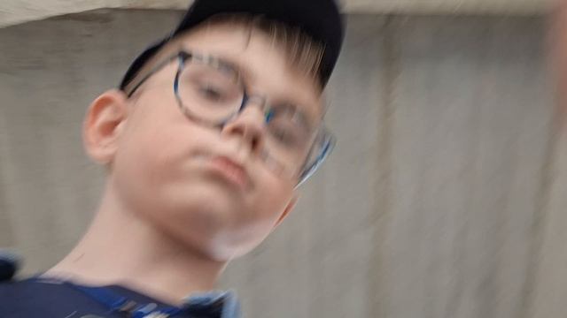 Слежу за ворворой 1 часть