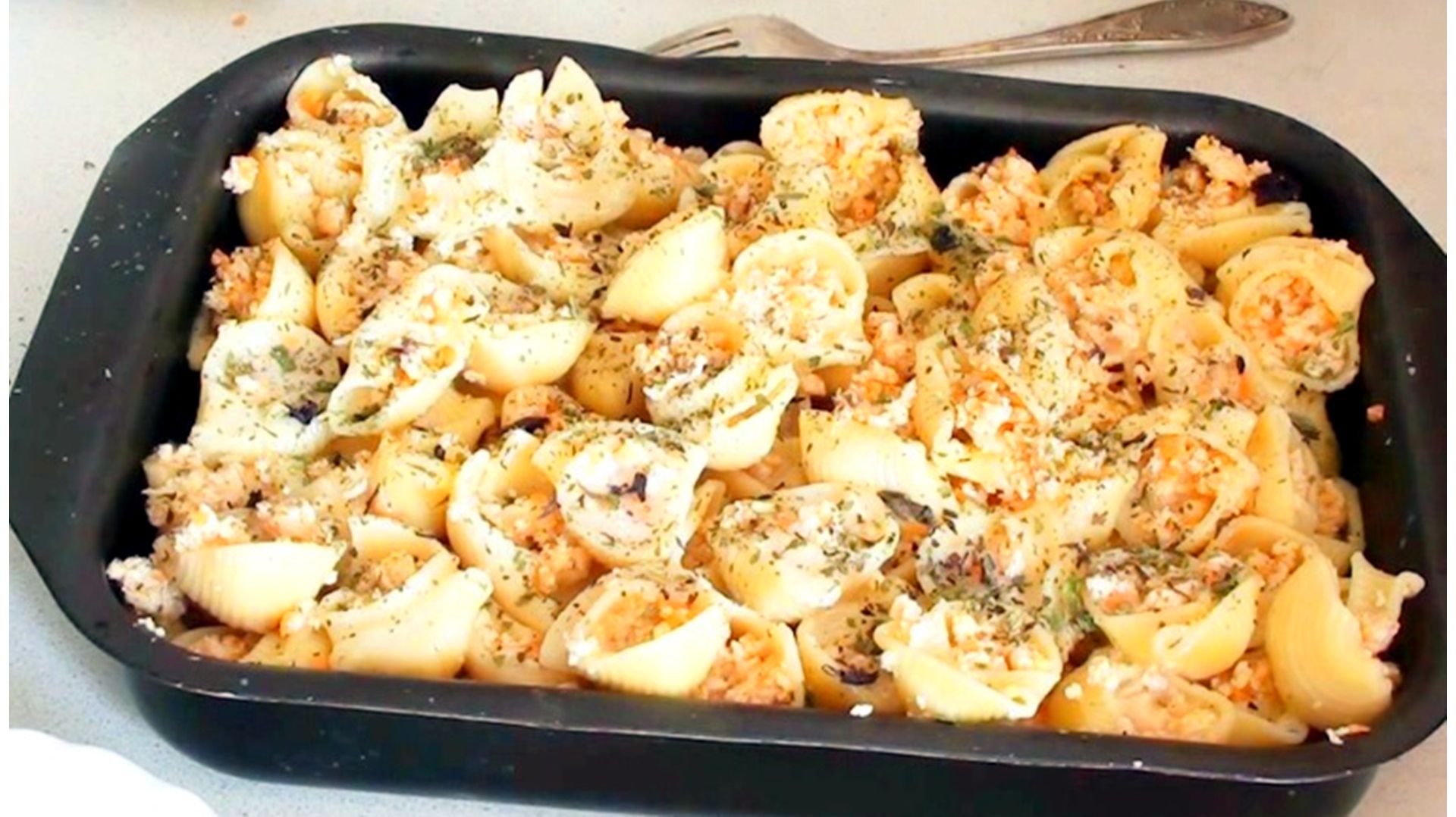 Сочны Фаршированные макароны ракушки - рецепт
