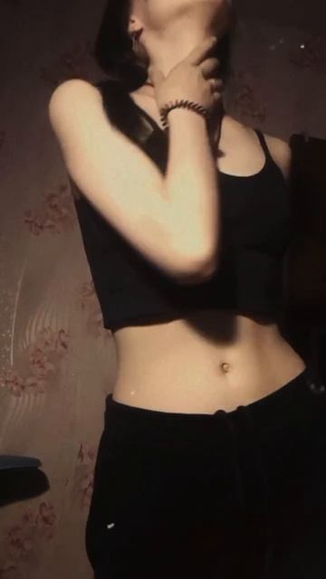 Её талия😈