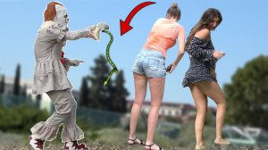 PENNYWISE Scary PRANK - Сборник смешных розыгрышей