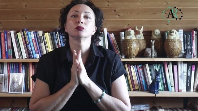 Я устал помогать всем вокруг, но не могу остановиться смотреть онлайн