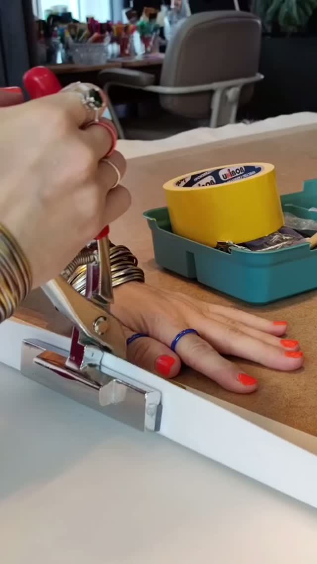 Натяжка холста