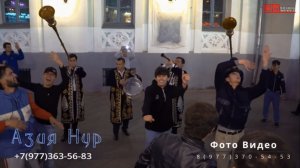 Карнай сурнай играет в Москве