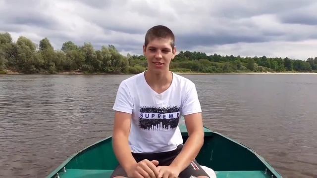 ищу рыболовные снасти на речке часть 1