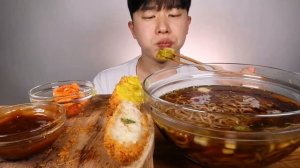 Мукбанг Еда на камеру Корейский мукбанг Mukbang