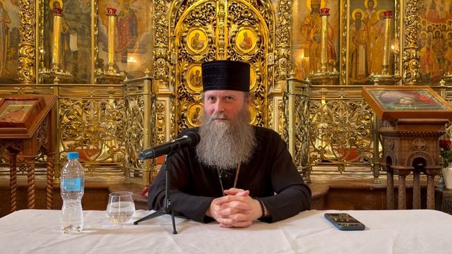 Встреча МК IAKIMANKA с Владыкой Силуаном, настоятелем храма Иоанна Воина на Якиманке смотреть онлайн