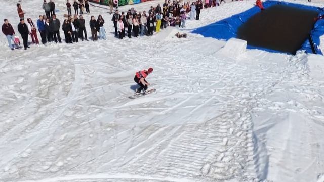 Магадан. Crazy Weekends на «Снегорке». 14-й фестиваль в честь закрытия горнолыжного сезона .