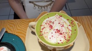 Очень милое кафе в стиле Корги в Санкт-Петербурге
