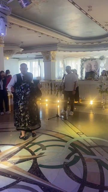 10-06-2026. Какой шикарный голос, песня про маму