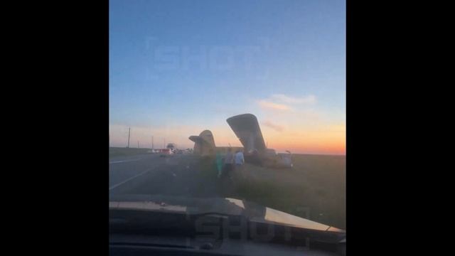 Момент крушения самолёта АН-2 в славянском районе Краснодарского края смотреть онлайн