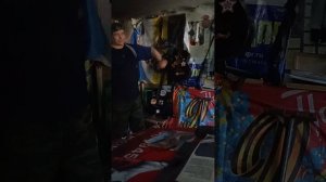 песня на мачте  вьётся  трёх цветный флаг