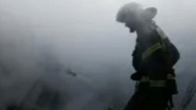 ‼️🇷🇺🇺🇦 Ночью враг атаковал Владимирскую область, начались пожары ▪️В результате атаки БПЛА смотреть онлайн