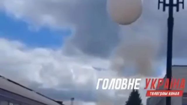 Сумы,Паша пала паш дывы падай паш паш дывы,на поезд упав пашааааа смотреть онлайн
