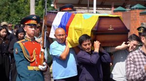 В Калмыкии проводили в последний путь Нарана Очир-Горяева, отличившегося при освобождении Северска.