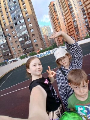 мы новый футбольный хаус!