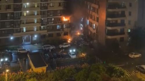 УДАР ПО КРАСНОДАРУ СЕГОДНЯ. УКРЫ БЬЮТ ПО ЖИЛЫМ ДОМАМ. смотреть онлайн